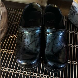 Dansko Nursing clogs 37